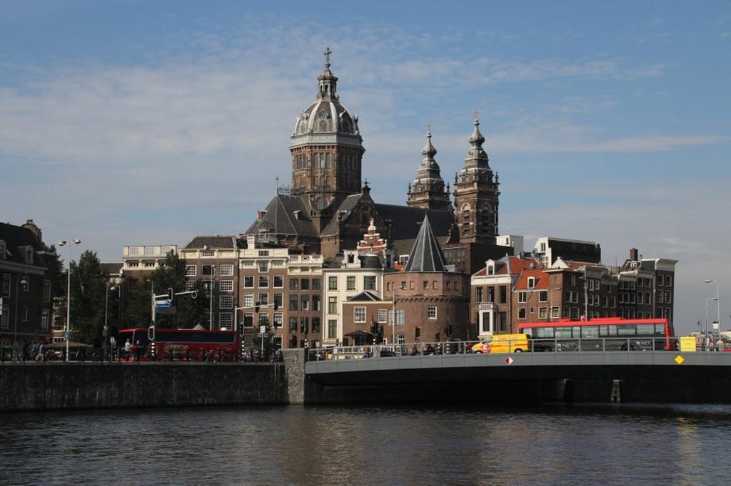 A304 Romantic Seaship In Top Center Ámsterdam Exterior foto